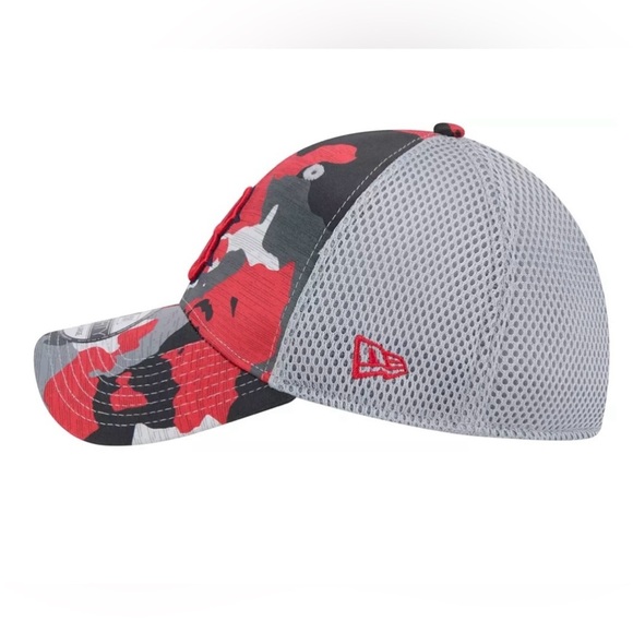 New Era Boston Red Sox 39Thirty Active Stretch Fit Camo Hat - Picture 5 of 7